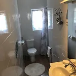 Casa vacanze House In With Balcony, Air Conditioning, W-lan, Washing Machine Zara